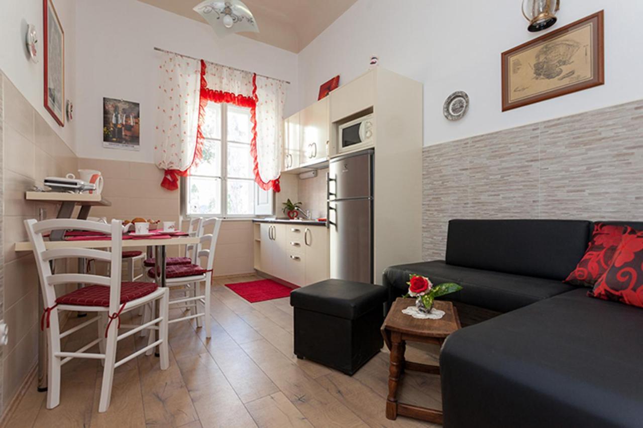 شقة Solei With Terrace Oldtown And Sea View دوبروفينك المظهر الخارجي الصورة